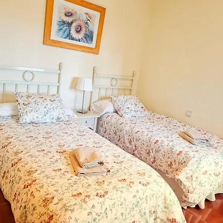 Residencial Alcaravan, - By Ac Real 이슬라카넬라